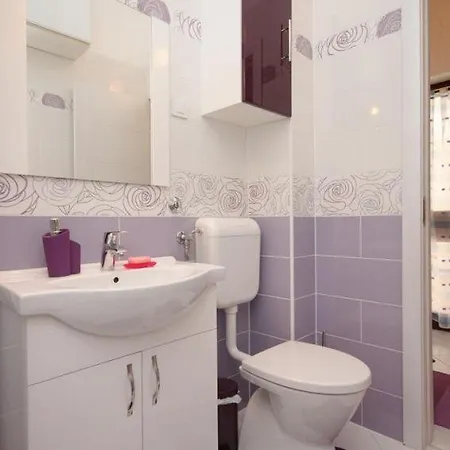1337 Apartman Ravni